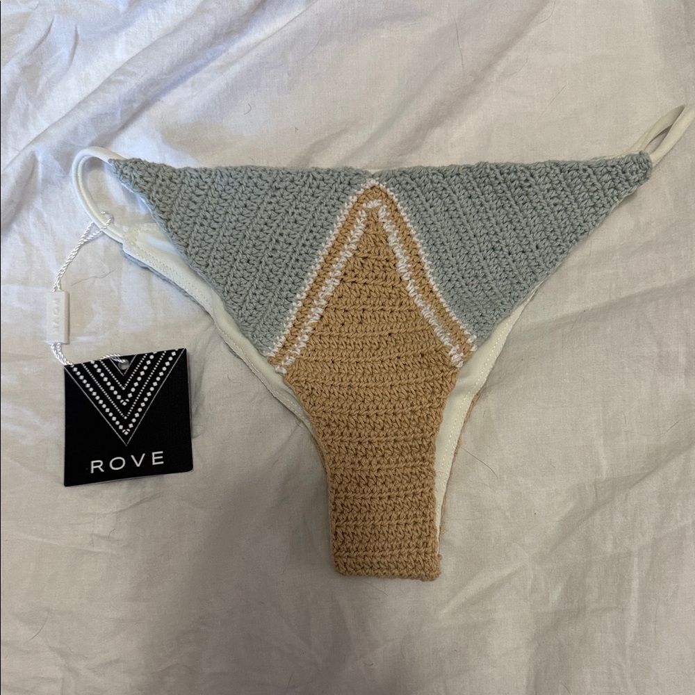 ROVE Two-Tone Crochet Bikini Bottom in Sea - Mediterranean Bikini Bottom